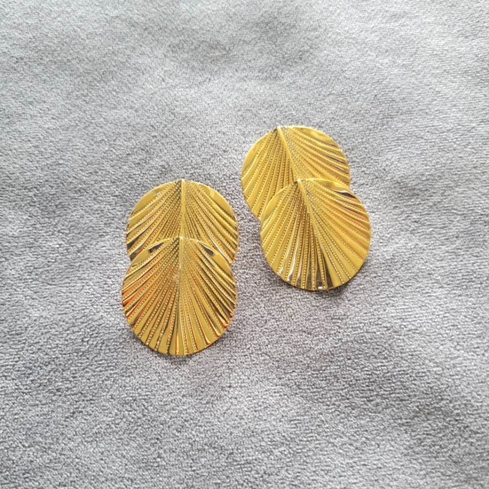 Vintage Gold Leaf Earrings